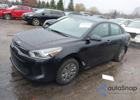 2020 Kia Rio S z USA, uszkodzony, nr VIN 3KPA24AD6LE359176